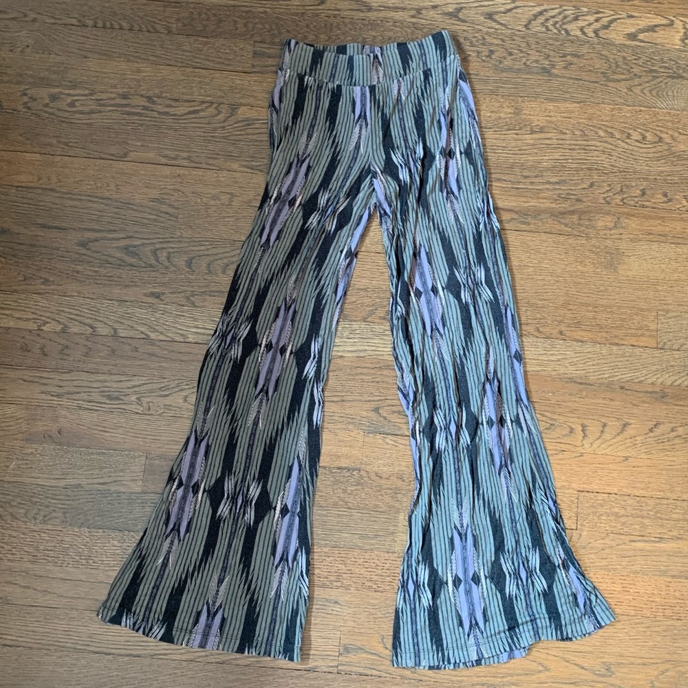 XS patterned pants
